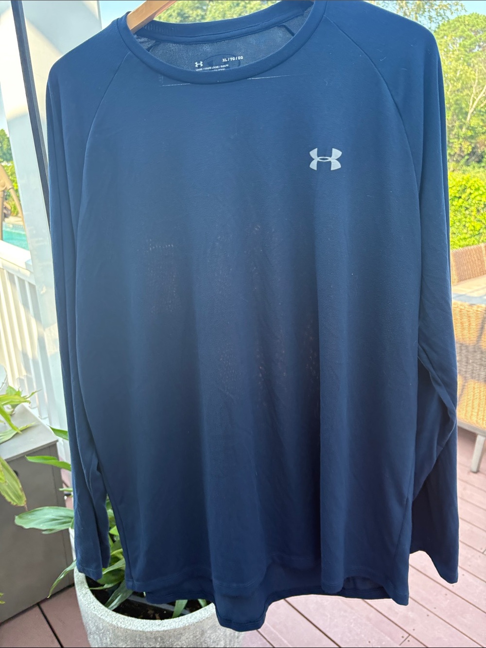 Under Armour Men’s Long-Sleeve Performance Shirt - Navy Blue